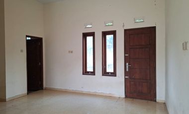 Rumah Tinggal Minimalis Lokasi di Daerah Argorejo Sedayu Bantul.