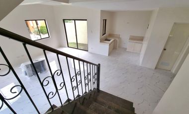 For Sale: 3BR corner House and Lot  in Ponticelli Gardens 2, Bacoor, Cavite