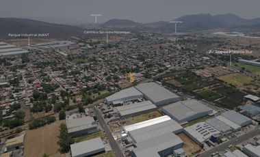 Bodega en renta en parque industrial, sobre una de las avenidas principaes de Guadalajara