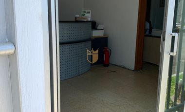 Bodega en renta en parque industrial, sobre una de las avenidas principaes de Guadalajara