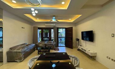 LUXURY 2-BEDROOM CONDOMINIUM FOR RENT IN ANGELES CITY NEAR CLARK