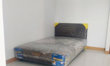 Kost Putri  Dekat Universitas Budi Luhur, Hypermart Ciledug, RS Hermina Ciledug