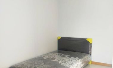 Kost Putri  Dekat Universitas Budi Luhur, Hypermart Ciledug, RS Hermina Ciledug