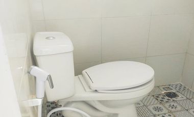 Kost Putri  Dekat Universitas Budi Luhur, Hypermart Ciledug, RS Hermina Ciledug