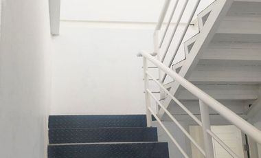 Kost Putri  Dekat Universitas Budi Luhur, Hypermart Ciledug, RS Hermina Ciledug