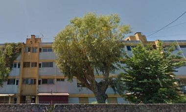 VENTA DEPARTAMENTO 5 AMBIENTES TAPIALES