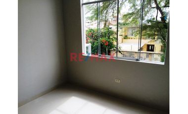 Vendo Lindo Departamento 4To Piso/ Azotea En Urbanizacion Miraflores ID:1130428
