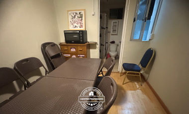 VENDE CVASA DE DOS PISOS EN LA FLORIDA