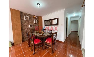 Alquilo Casa En Estreno De 3 Pisos Frente A Parque, En Lurín - La Estancia