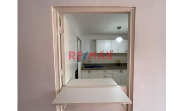 Alquilo Casa En Estreno De 3 Pisos Frente A Parque, En Lurín - La Estancia