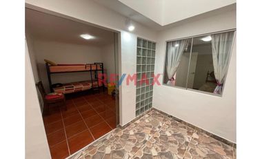 Alquilo Casa En Estreno De 3 Pisos Frente A Parque, En Lurín - La Estancia