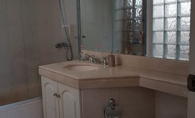 ALQUILO HERMOSO DUPLEX AMOBLADO - FRENTE A PARQUE EN CHACARILLA DEL ESTANQUE - LA FLORESTA  -  SURCO