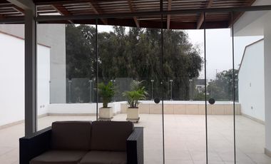 ALQUILO HERMOSO DUPLEX AMOBLADO - FRENTE A PARQUE EN CHACARILLA DEL ESTANQUE - LA FLORESTA  -  SURCO