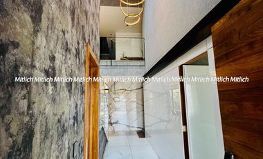 Casa en venta recámara en planta baja Fracc. Bosques de San Francisco. $23,800,000.