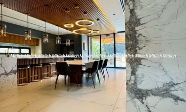 Casa en venta recámara en planta baja Fracc. Bosques de San Francisco. $23,800,000.