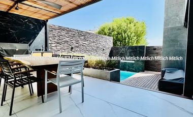 Casa en venta recámara en planta baja Fracc. Bosques de San Francisco. $23,800,000.