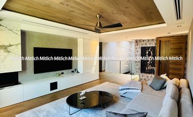 Casa en venta recámara en planta baja Fracc. Bosques de San Francisco. $23,800,000.