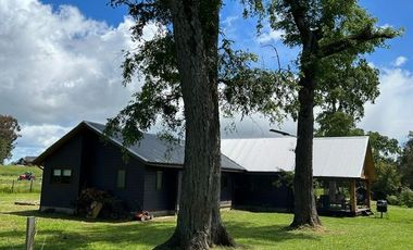 SE VENDE CASA EN PARCELA 6 DORMITORIOS 3 BAÑOS EN OSORNO UF 7900