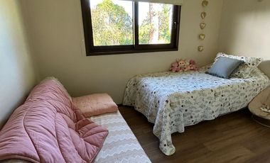 SE VENDE CASA EN PARCELA 6 DORMITORIOS 3 BAÑOS EN OSORNO UF 7900