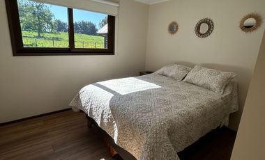 SE VENDE CASA EN PARCELA 6 DORMITORIOS 3 BAÑOS EN OSORNO UF 7900
