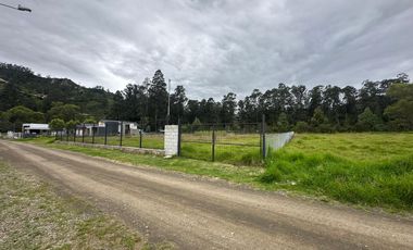 HERMOSO Y AMPLIO TERRENO TOTALMENTE PLANO EN ZUMBAHUAICO