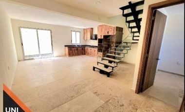 RENTA DE CASA EN FRACC. SAN RUBÉN, (ATRÁS DE LA PRIMERA GASOLINERA EN LA SALIDA A MIL CUMBRES)