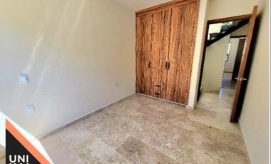 RENTA DE CASA EN FRACC. SAN RUBÉN, (ATRÁS DE LA PRIMERA GASOLINERA EN LA SALIDA A MIL CUMBRES)