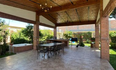 ESPECTACULAR Y AMPLIA CASA EN VENTA EN PABELLÓN DE ARTEAGA AGUASCALIENTES