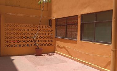 Av. Toltecas, en venta edificio completo de 4 niveles con 8 departamentos