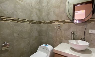 Amplia casa en venta en el centro de Catamayo