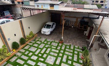 Amplia casa en venta en el centro de Catamayo