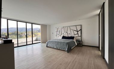 Casa  en  arriendo,  Alto De Palmas, Envigado, Antioquia