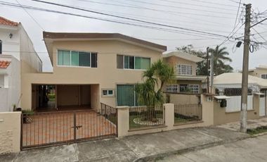 Venta de casa en , Jardines de Tuxpan, 92890 Túxpam de Rodríguez Cano, Ver.