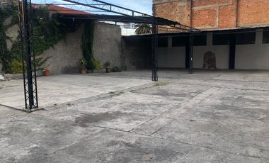 Bodega con Locales Comerciales en Venta – Ubicación Estratégica en Avenida 14 oriente Puebla.