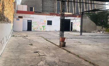 Bodega con Locales Comerciales en Venta – Ubicación Estratégica en Avenida 14 oriente Puebla.