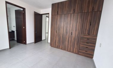 Venta de Moderna Casa en Privada Cerca Walmart Avila Camacho