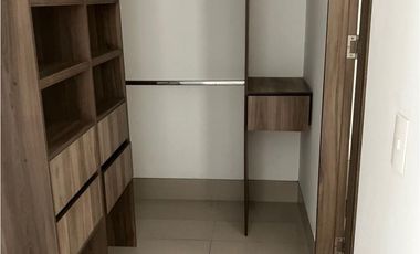 SE RENTA APARTAMENTO A UNA CUADRA DE LA PLAYA  BELLAVISTA – J.V