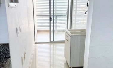 SE RENTA APARTAMENTO A UNA CUADRA DE LA PLAYA  BELLAVISTA – J.V