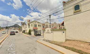 Casa en Arandilla, Urbi Villa del Rey, Méx. ¡No créditos!