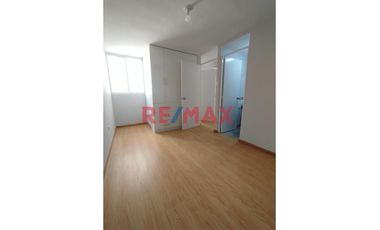 Venta De Departamento En 5To Piso Con Ascensor Cond.Oasis De Piura ID: 1139888