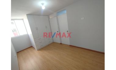 Venta De Departamento En 5To Piso Con Ascensor Cond.Oasis De Piura ID: 1139888