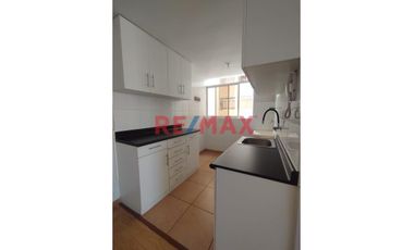 Venta De Departamento En 5To Piso Con Ascensor Cond.Oasis De Piura ID: 1139888