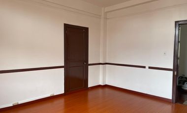 Oficina en arriendo en Las Nieves