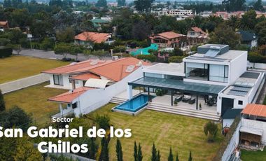 LOS CHILLOS, estrene propiedad de lujo con piscina, 1000m2 terreno y 386m2 construcción