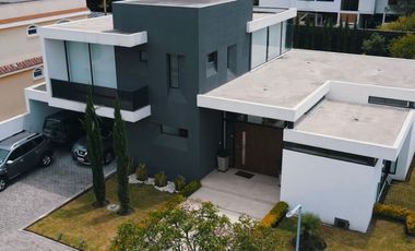 LOS CHILLOS, estrene propiedad de lujo con piscina, 1000m2 terreno y 386m2 construcción