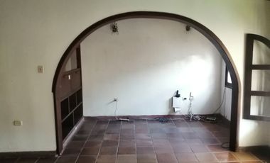 CASA EN RENTA BARRIO QUIRINAL ZONA CENTRO DE NEIVA HUILA (USO COMERCIAL)