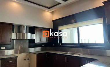 Quinta en Venta en Residencial Bugambilias, Carretera Nacional.