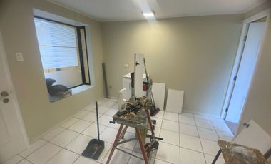 Casona nororiente 4 D 3b Sala estar, Cocina equipada, logia, quincho y caldera.