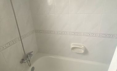 Casona nororiente 4 D 3b Sala estar, Cocina equipada, logia, quincho y caldera.