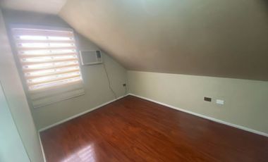 Casona nororiente 4 D 3b Sala estar, Cocina equipada, logia, quincho y caldera.